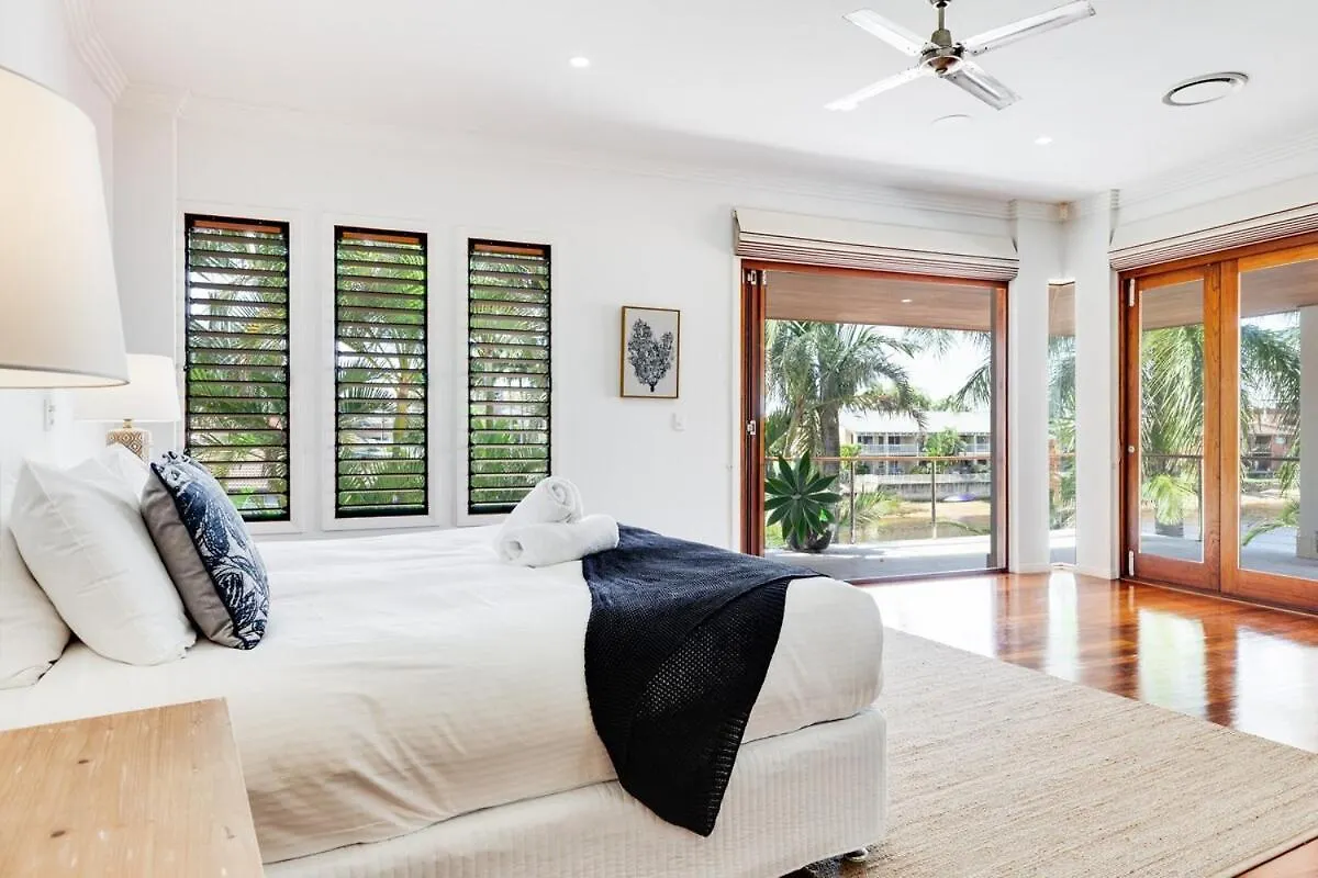 Holiday home Luxurious, Tropical Haven, Mooloolaba- Moonda5 Villa Australia